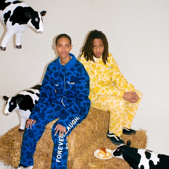 FLAN Labs Find The Farm Blue Cow Print Camouflage Canvas Jacket - Picture 2 of 11